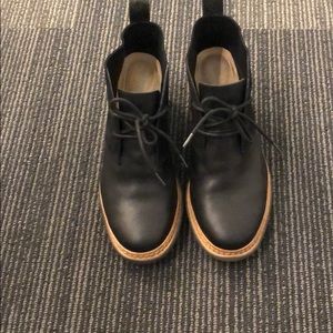 Women’s Leather/Suede Clark’s Size 8